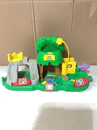 Lot #13 (1 of 4)