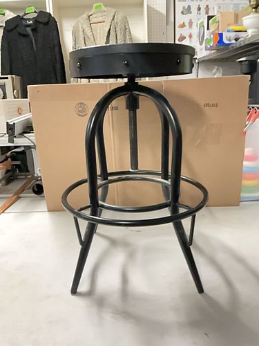 Lot #32 (1 of 4)