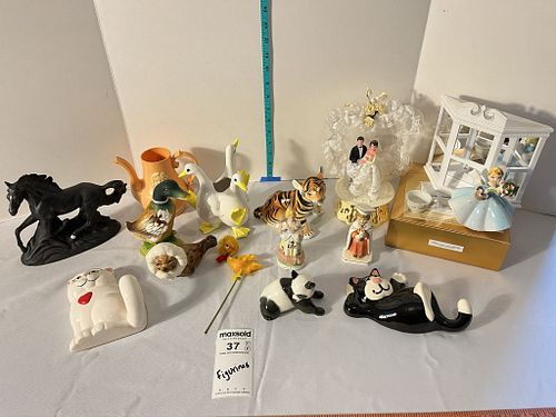 Lot #37 (1 of 11)