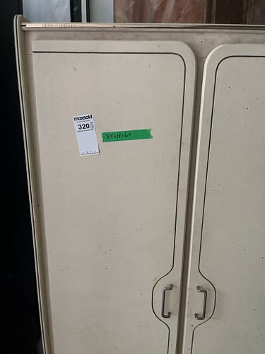 Lot #320 (1 of 12)