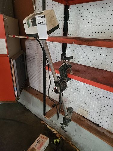 Lot #297 (1 of 7)