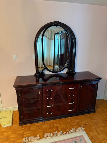 Lot #67 (1 of 7)