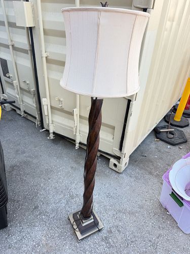 Lot #28 (1 of 5)