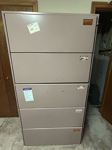 Lot #4 (1 of 1)
