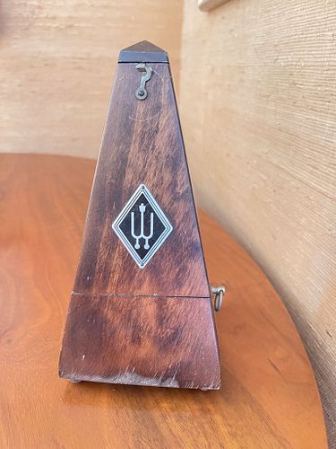 Lot #355 (1 of 6)