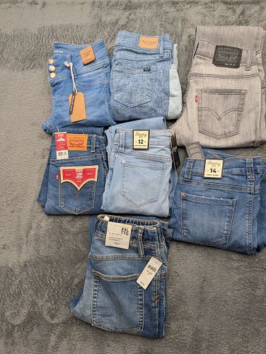 Lot #50 (1 of 7)