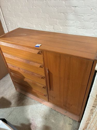 Lot #980 (1 of 10)