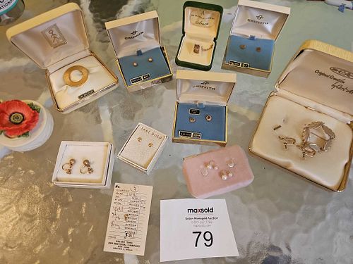 Lot #79 (1 of 8)