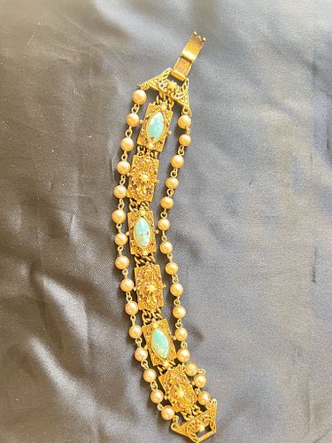 Lot #26 (1 of 8)