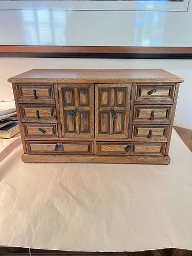 Lot #127 (1 of 4)