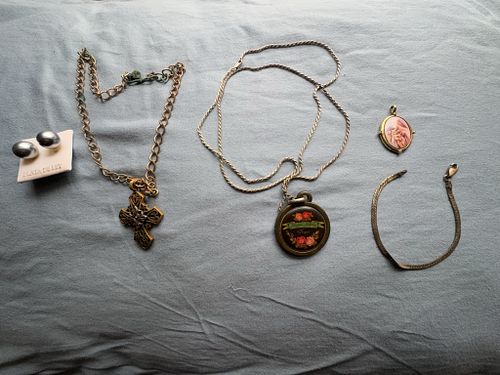 Lot #479 (1 of 15)