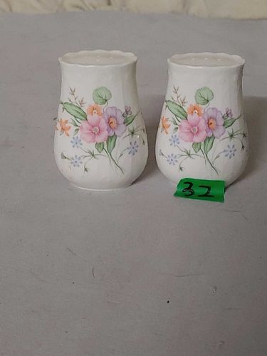 Lot #32 (1 of 5)