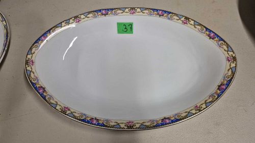 Lot #37 (1 of 6)