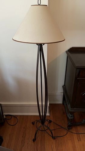 Lot #37 (1 of 8)