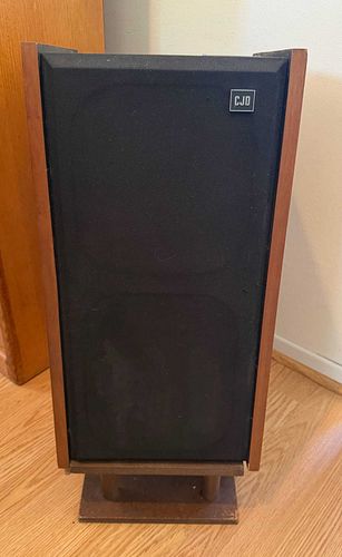 Lot #16 (1 of 10)