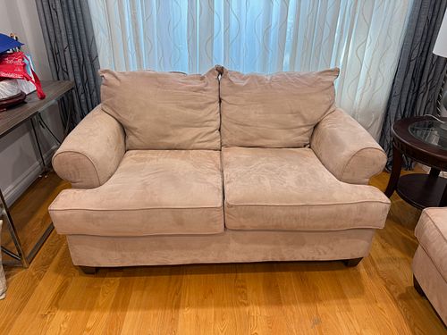 Lot #29 (1 of 8)