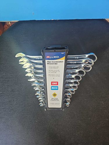 Lot #24 (1 of 5)