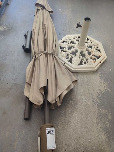 Lot #382 (1 of 12)
