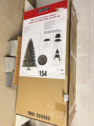Lot #753 (1 of 8)