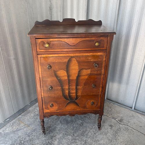 Lot #9 (1 of 12)