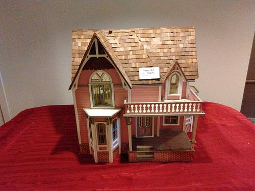 Lot #224 (1 of 7)