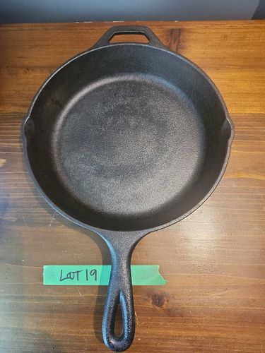 Lot #19 (1 of 4)