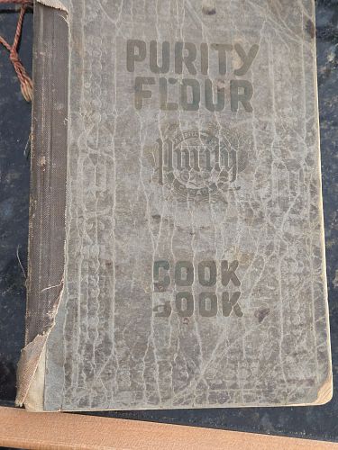 Lot #45 (1 of 9)