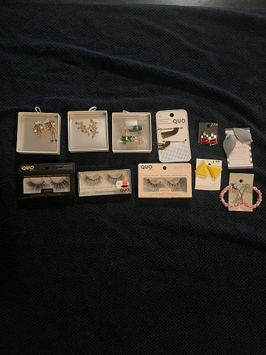 Lot #11 (1 of 6)