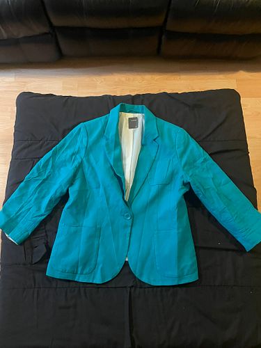 Lot #25 (1 of 8)