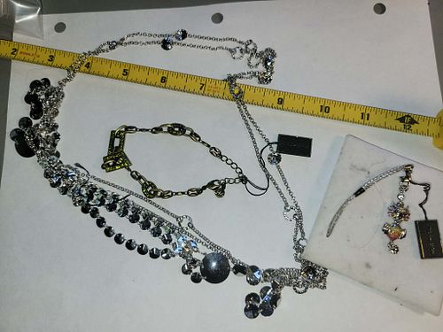Lot #59 (1 of 6)