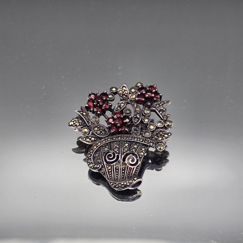 Lot #19 (1 of 5)