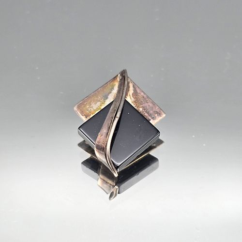Lot #27 (1 of 5)