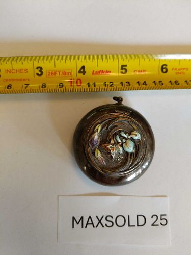 Lot #25 (1 of 4)