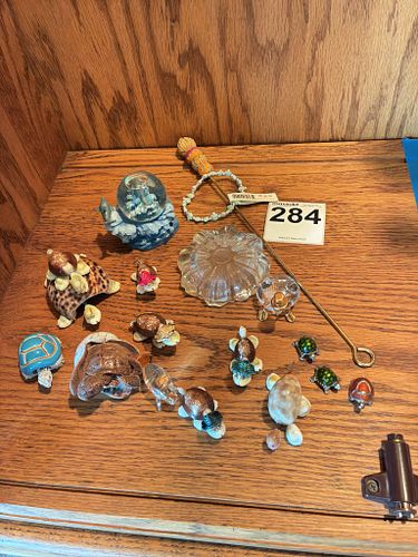 Lot #284 (1 of 16)