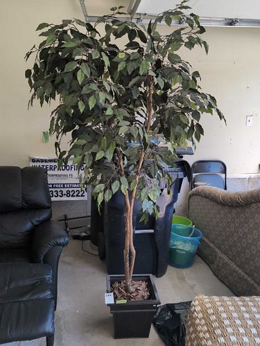 Lot #290 (1 of 9)