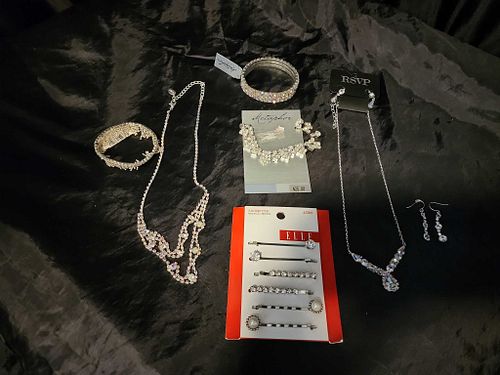 Lot #30 (1 of 12)