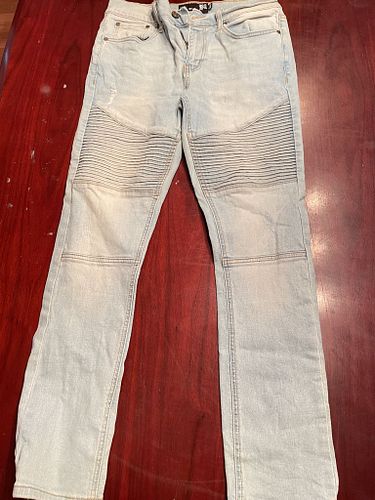 Lot #22 (1 of 5)