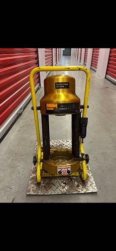 Lot #88 (1 of 10)