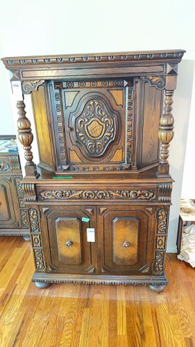 Lot #266 (1 of 8)