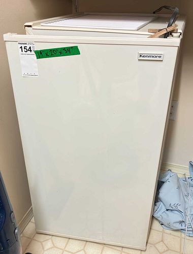 Lot #154 (1 of 8)