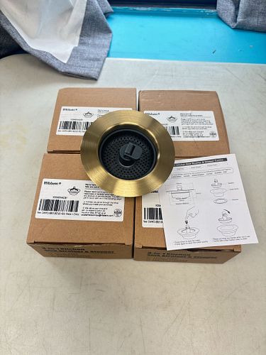 Lot #70 (1 of 6)