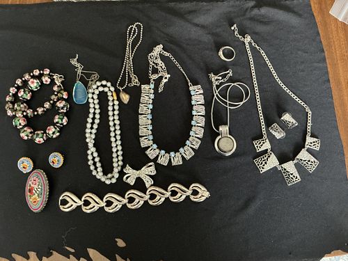 Lot #84 (1 of 4)