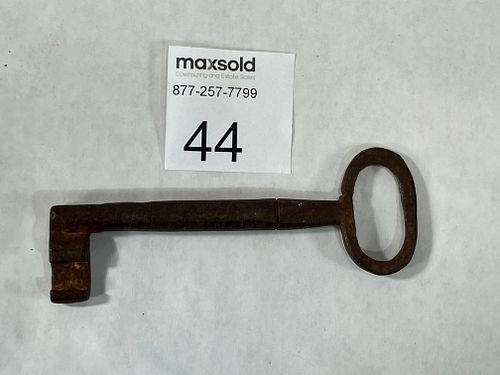 Lot #44 (1 of 10)