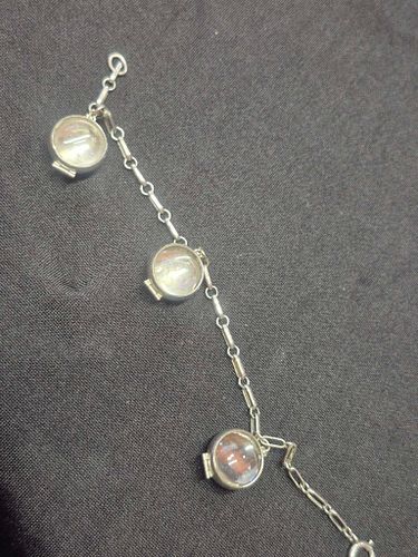 Lot #32 (1 of 5)
