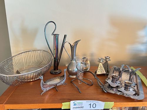 Lot #10 (1 of 7)