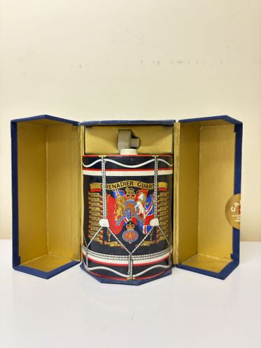 Lot #36 (1 of 8)