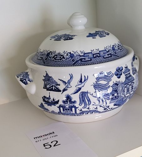 Lot #52 (1 of 7)