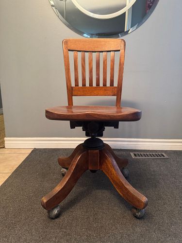 Lot #48 (1 of 8)
