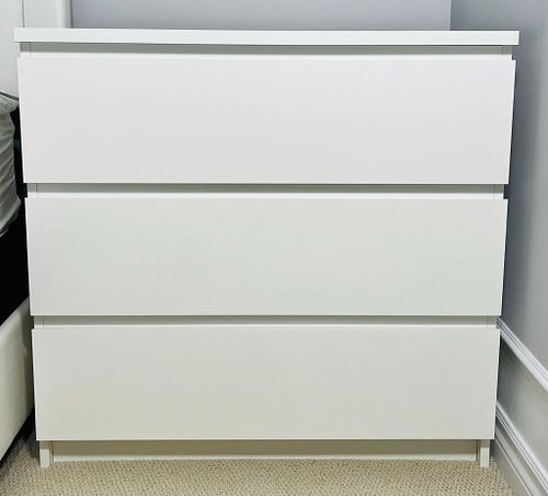 Lot #49 (1 of 8)