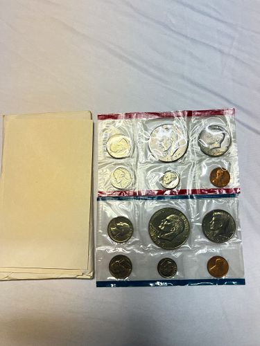 Lot #18 (1 of 13)